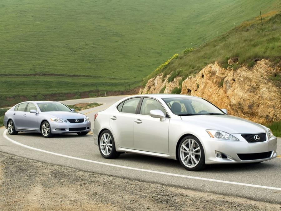  Lexus IS350 2005 года  (фото 56 из 82)